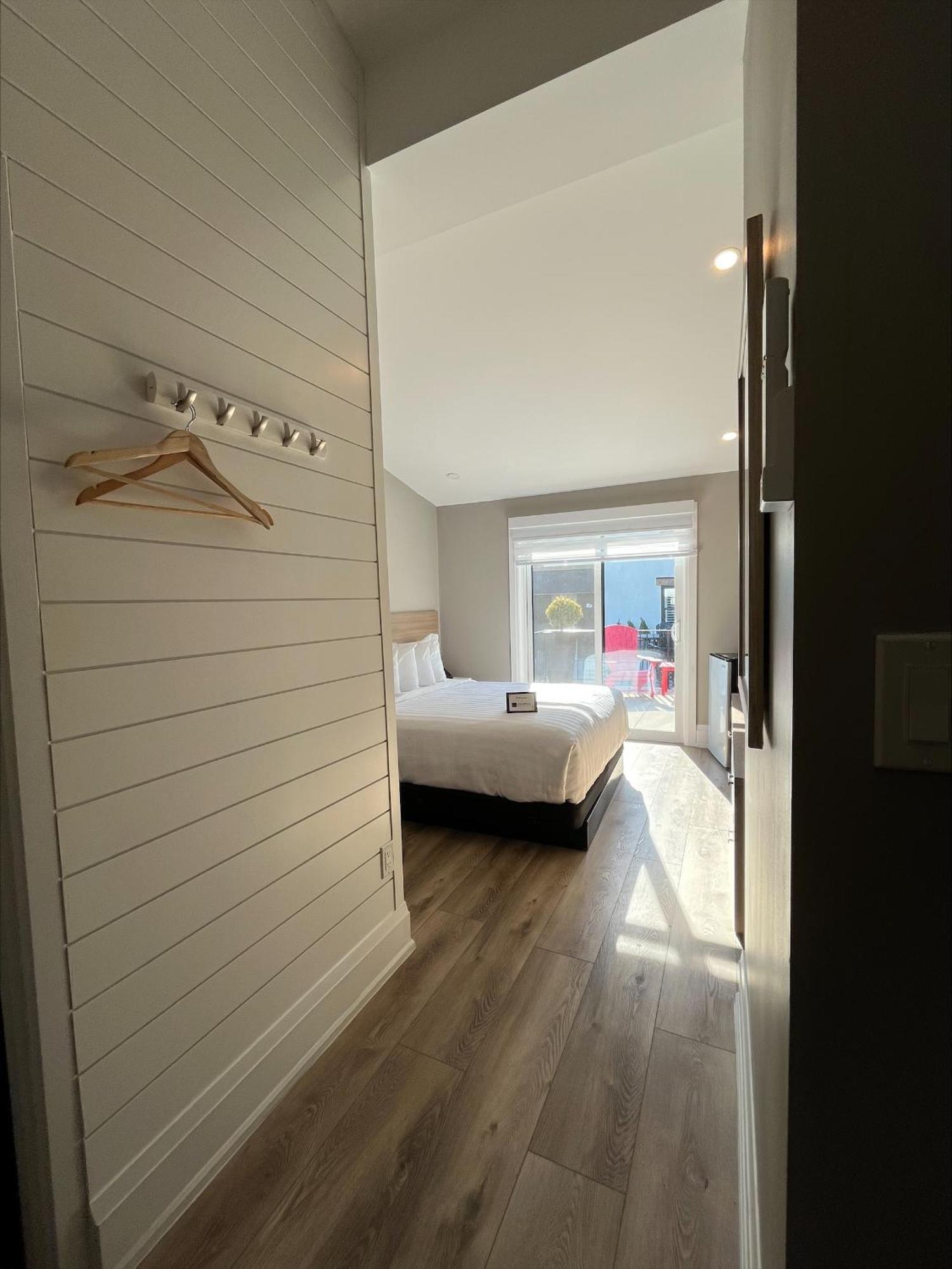 Colonial Hotel & Suites غراند بيند المظهر الخارجي الصورة